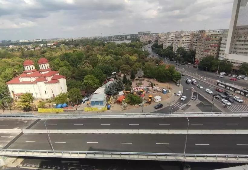 پانسیون Lake And Park View Residence