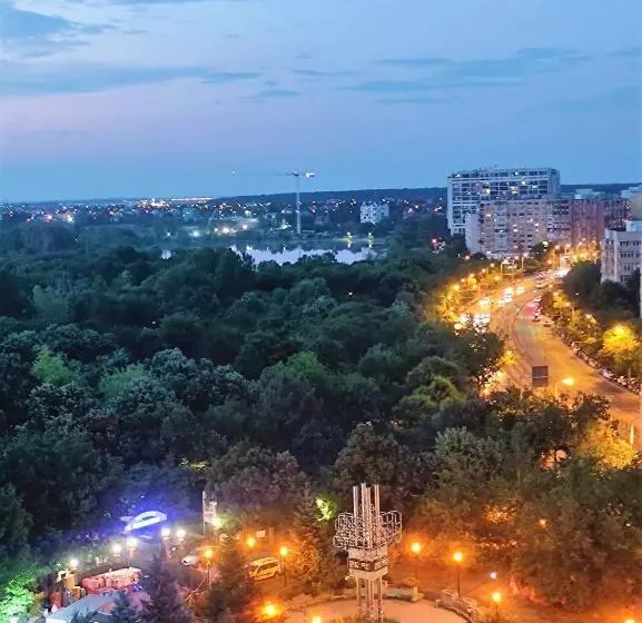 پانسیون Lake And Park View Residence