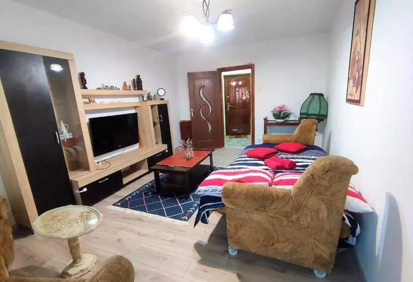 پانسیون Lake And Park View Residence