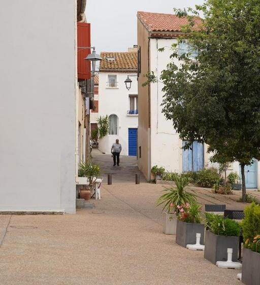 فندق صغير Lily à L Auberge