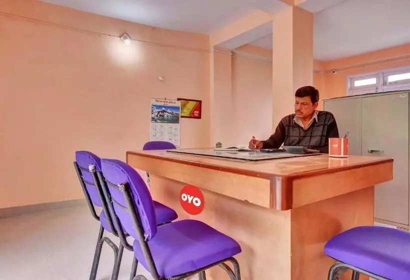 Hotelli Oyo Flagship Kanwar Homestay