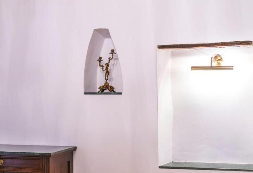 هتل Sia Boutique Apart