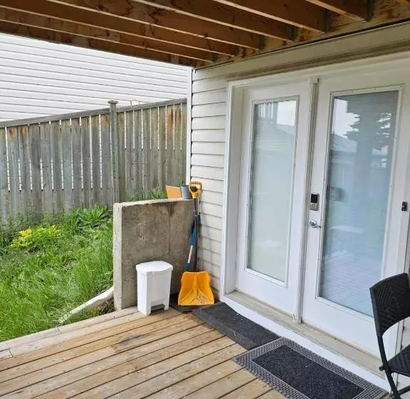 پانسیون Awesome Guest Suite