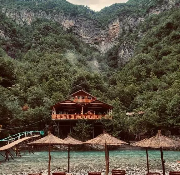 Majatalo Guesthouse Zgiboza