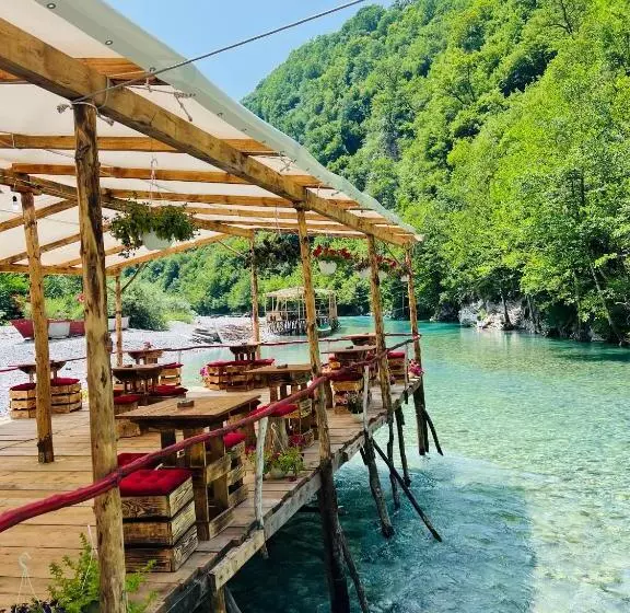 Majatalo Guesthouse Zgiboza