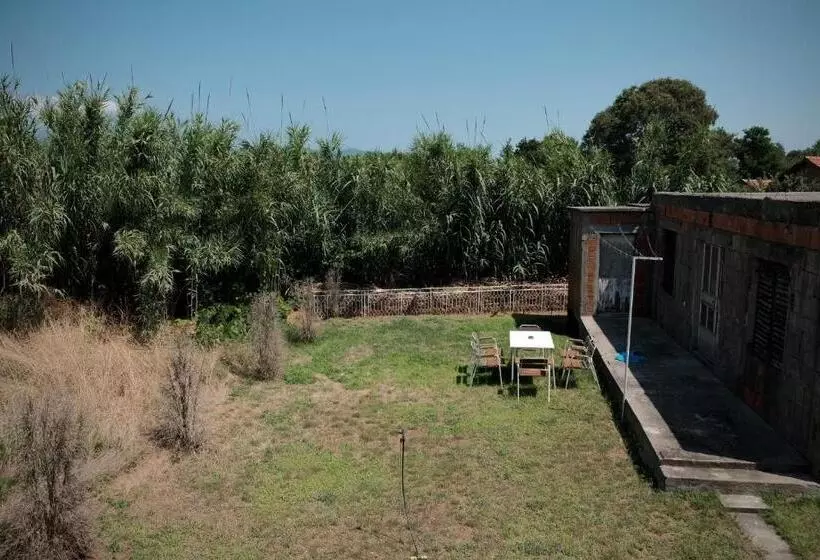 پانسیون Kite House, Shared Bathroom & Kitchen