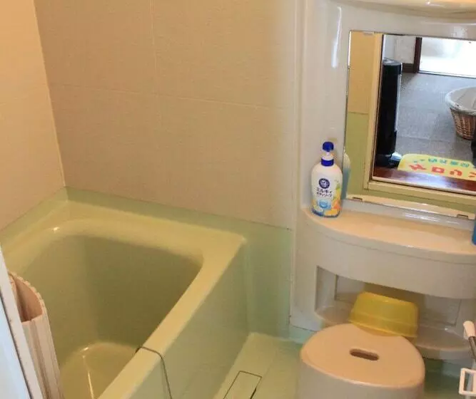 Guest House Hakodate Crossroad – Hostel