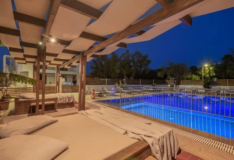 Armonia Studios & Apartments