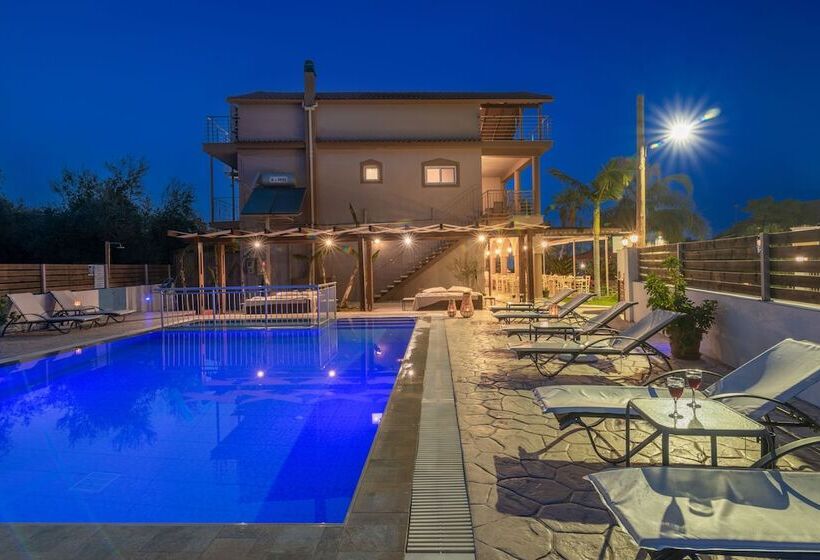 Armonia Studios & Apartments