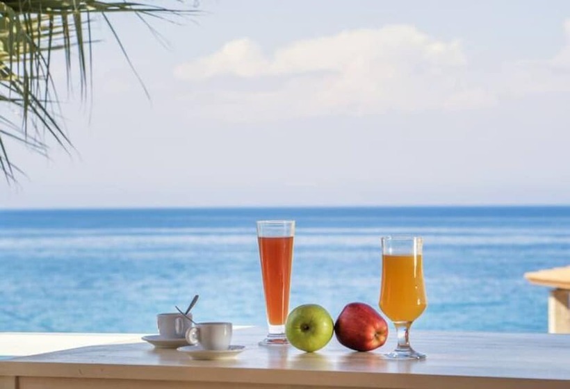 Armonia Studios & Apartments