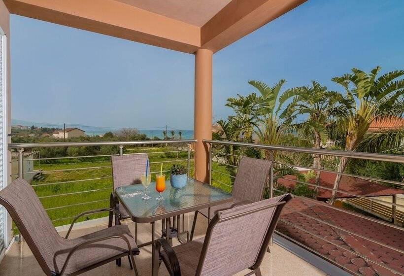 Armonia Studios & Apartments