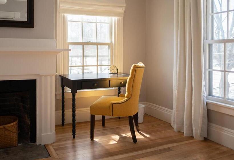 צימר Onesixtyfive, The Inn On Park Row