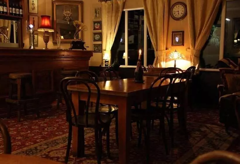 تختخواب و صبحانه Palmerston Grange