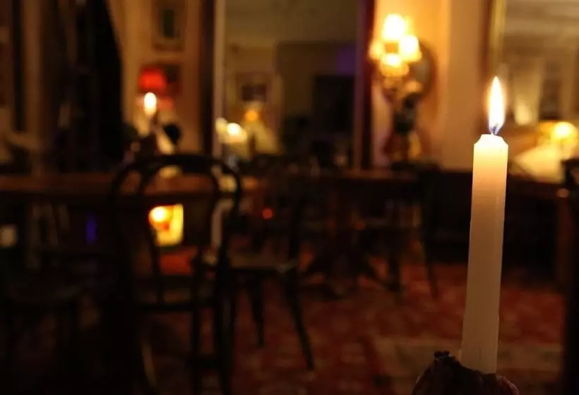 تختخواب و صبحانه Palmerston Grange