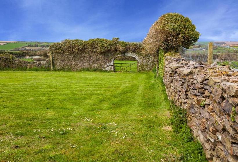 Sunville Bed And Breakfast