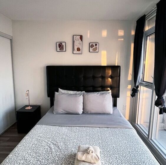 Beautiful Downtown Toronto Condo