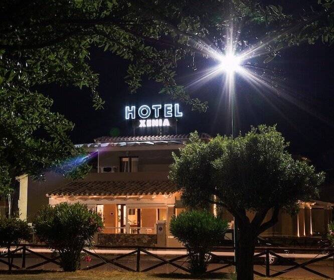 Хостел Xenia