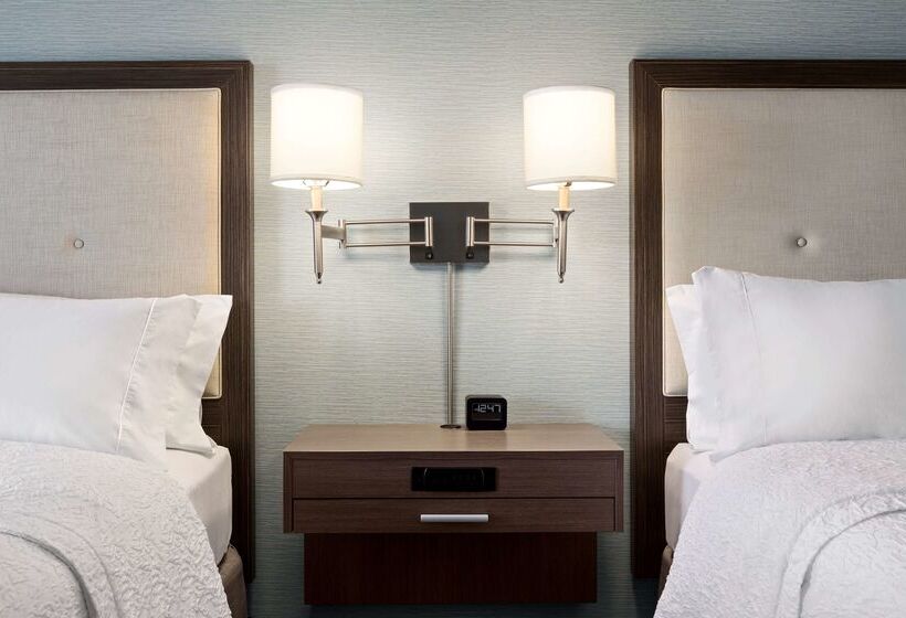 בית מלון כפרי Hampton Inn Bartow