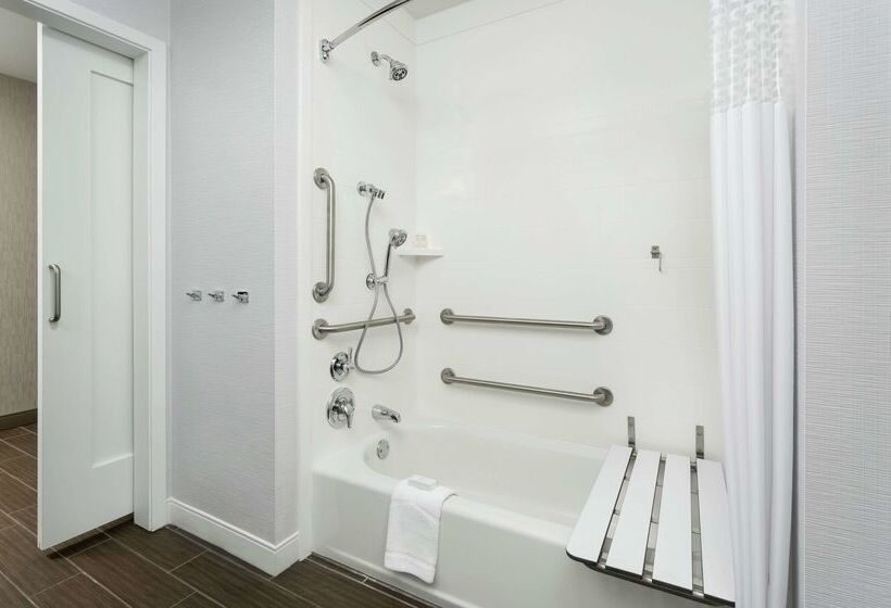 호텔 Hampton Inn & Suites Napa