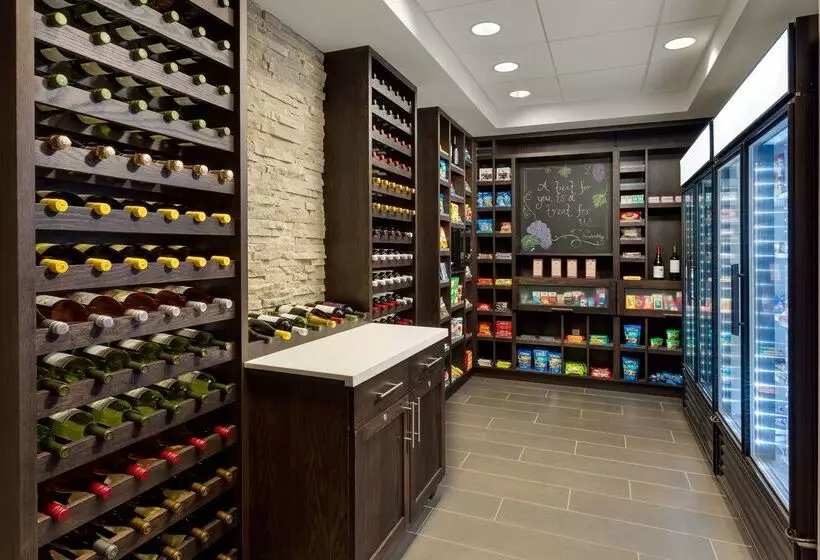 ホテル Hampton Inn & Suites Napa
