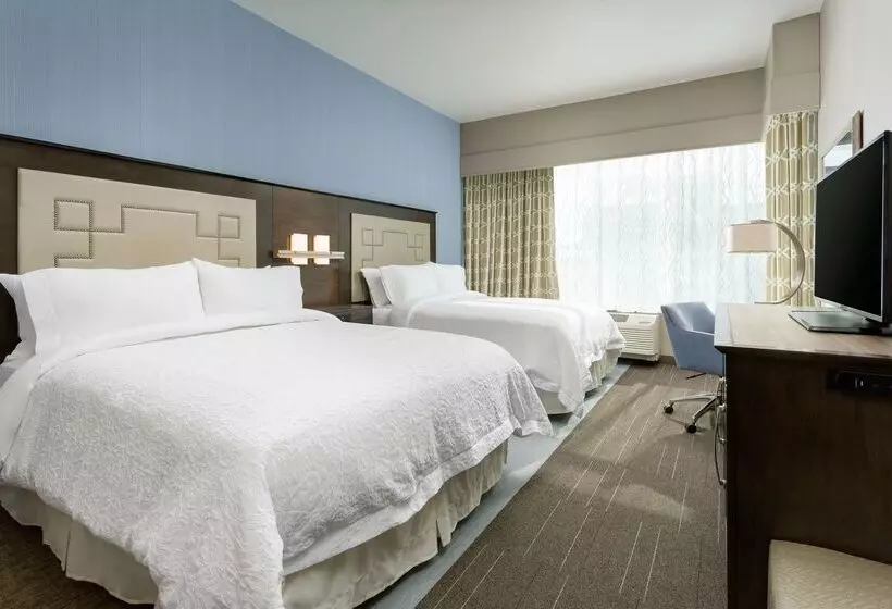 ホテル Hampton Inn & Suites Napa