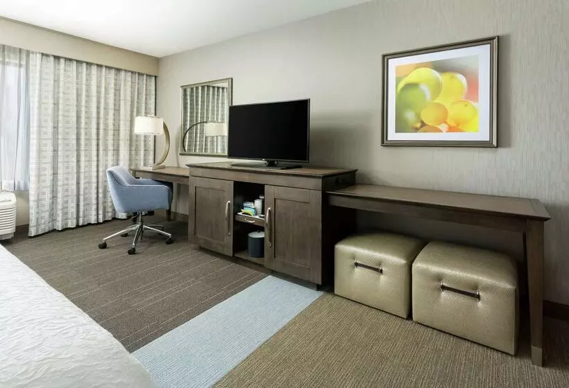 ホテル Hampton Inn & Suites Napa