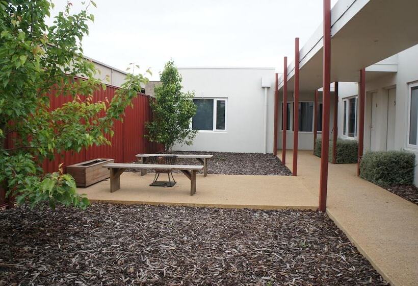 בית מלון כפרי Heyfield Railway