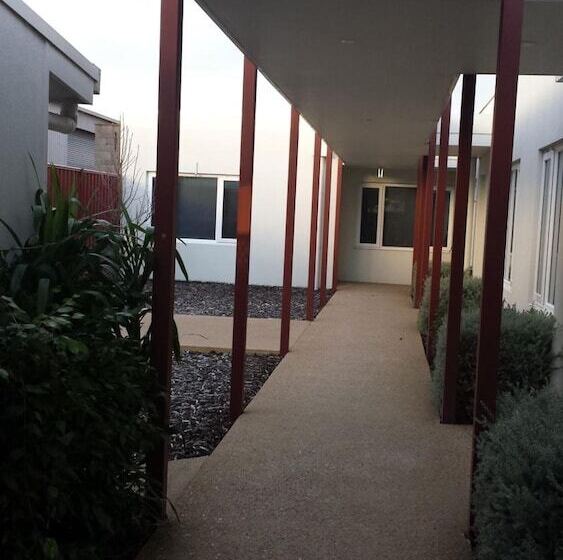 בית מלון כפרי Heyfield Railway