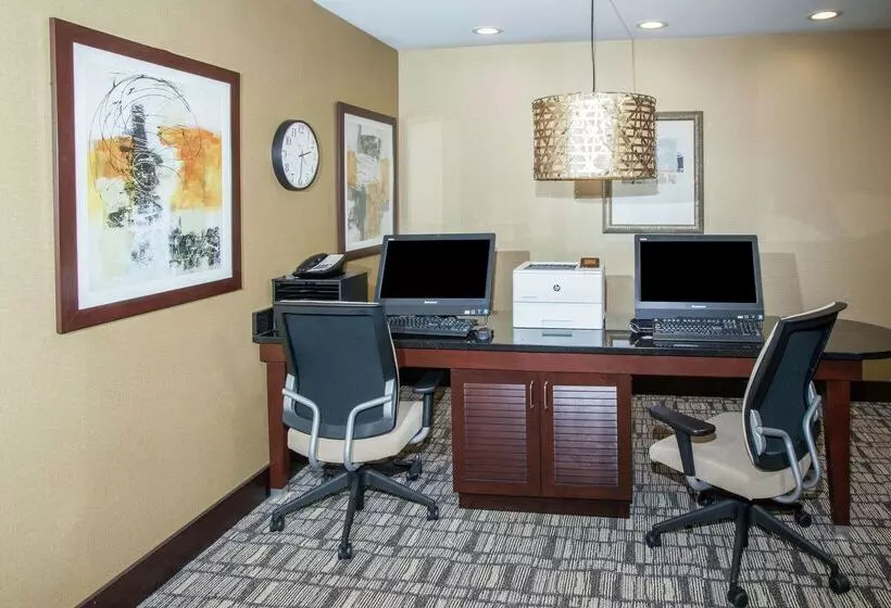 ホテル Homewood Suites By Hilton Munster