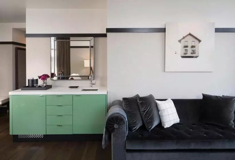 Kimpton Journeyman Hotel, An Ihg