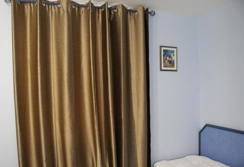 בית מלון כפרי Le Voltaire