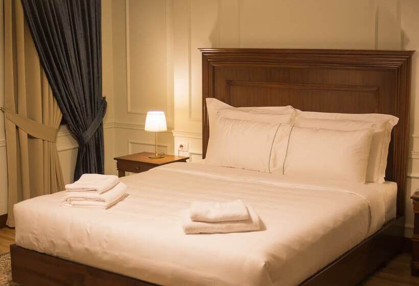 בית מלון כפרי Opera