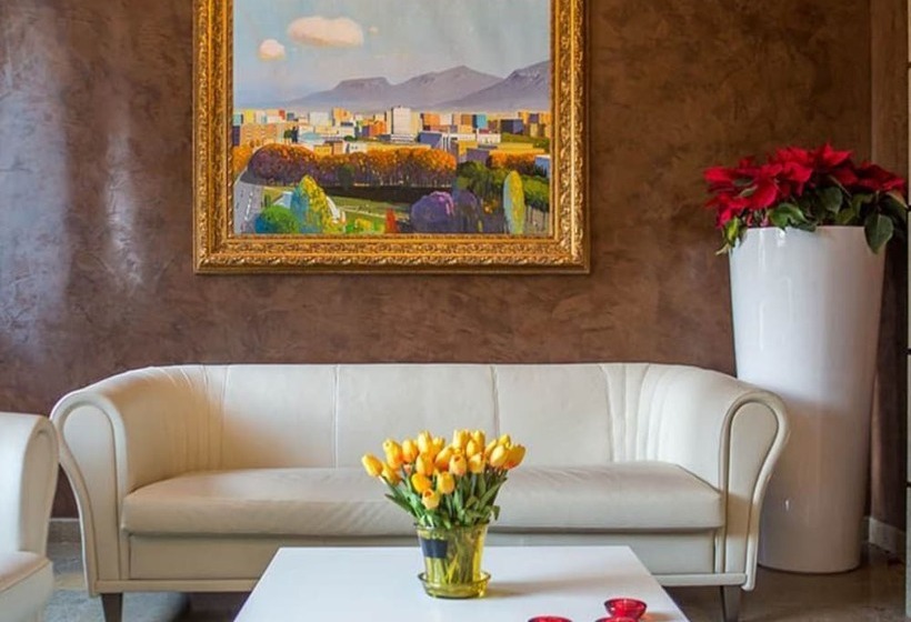 בית מלון כפרי Opera