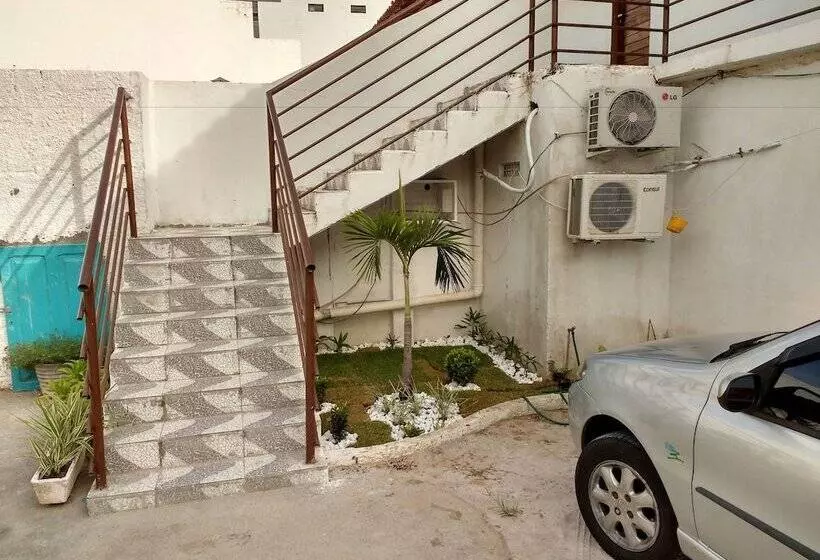 ホテル Pousada Dos Girassóis