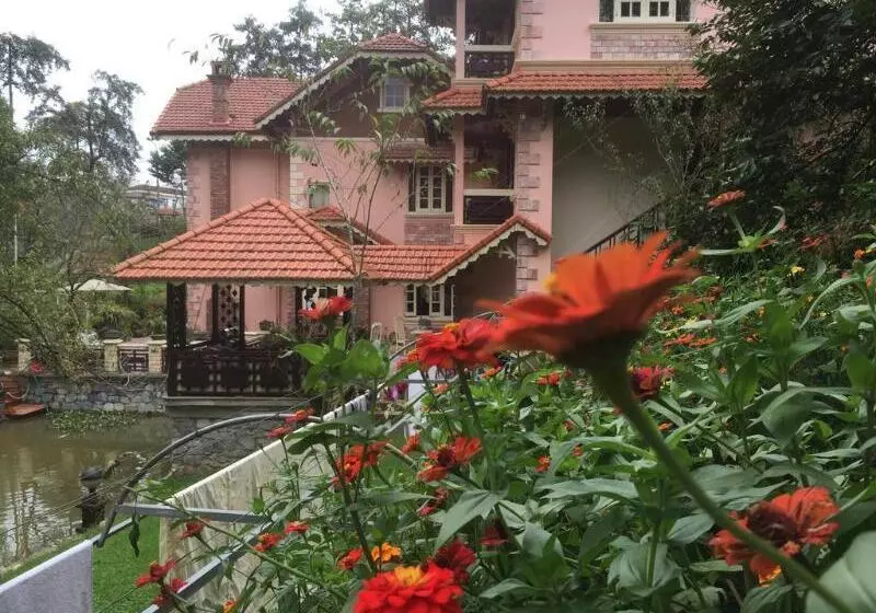 هتل Sapa Garden Bed And Breakfast