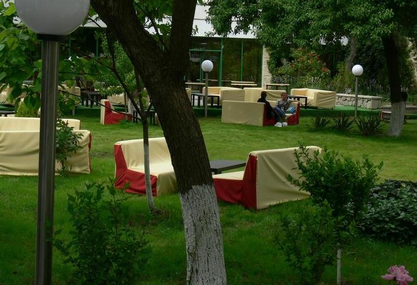 ホテル & Medspa Siret