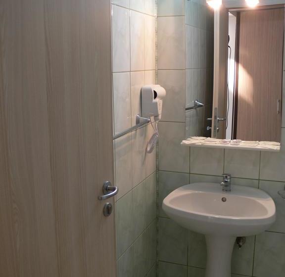 ホテル & Medspa Siret