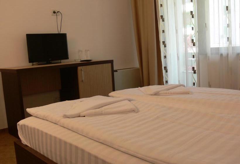 ホテル & Medspa Siret