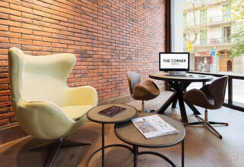 Отель The Corner