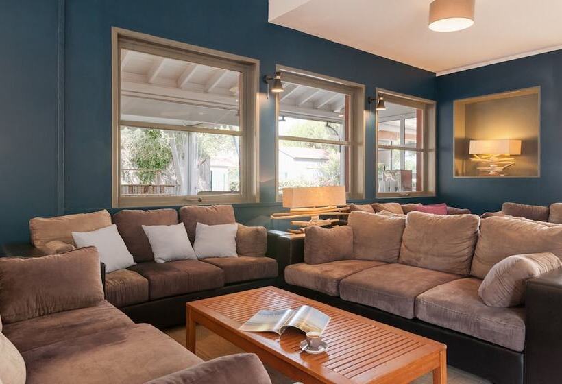 Отель Hôtel De La Plage