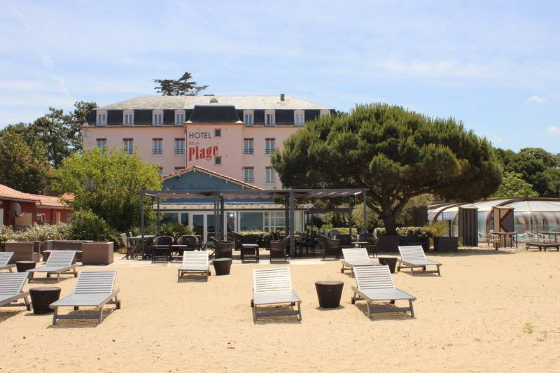 Отель Hôtel De La Plage