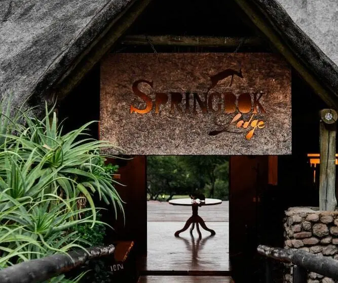 Hotelli The Springbok Lodge