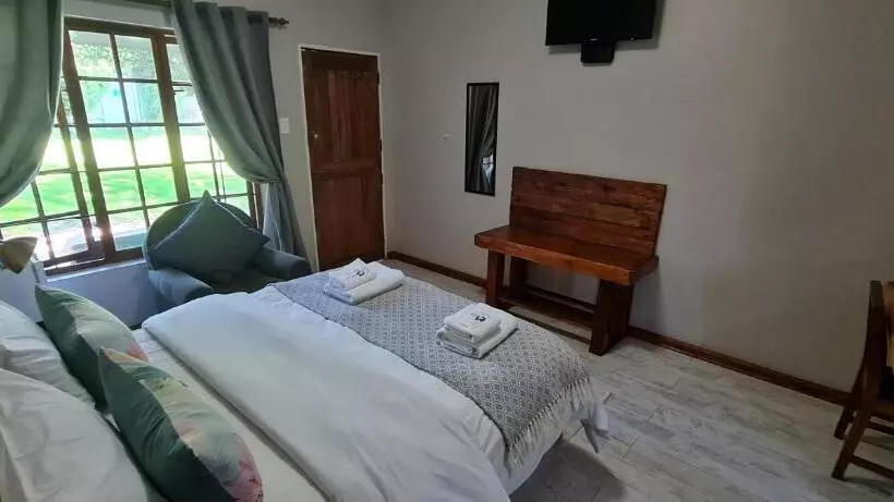 ペンション Bo Kamer Guesthouse