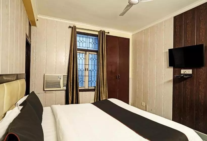 Hotelli Capital O Bk House