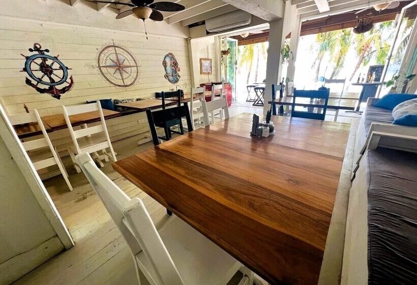 Mira Mar Hotel Y Restaurante