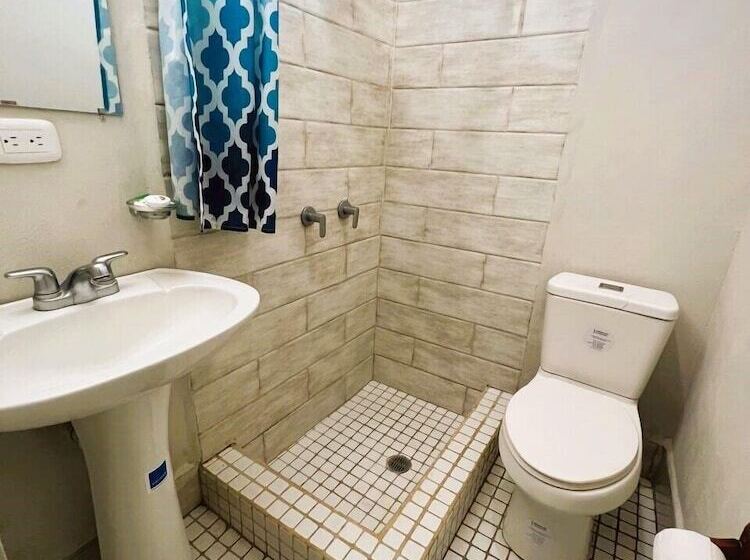 Mira Mar Hotel Y Restaurante