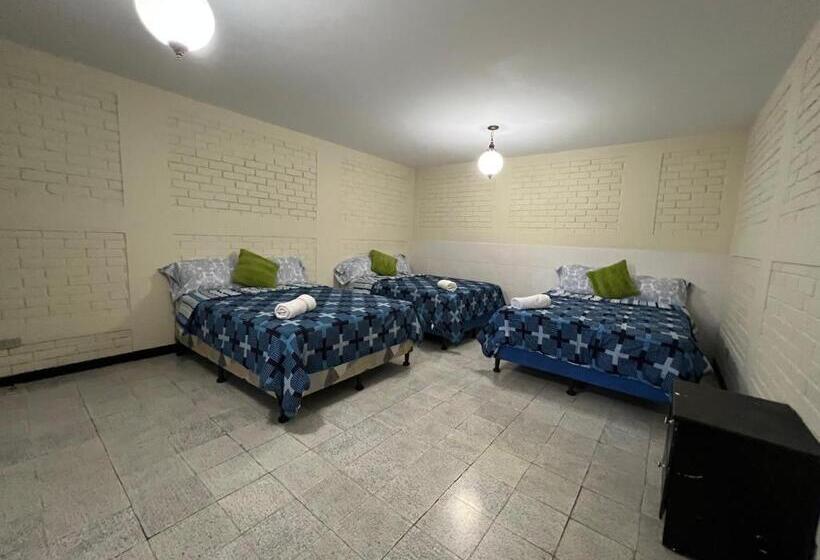 پانسیون Casa Xibalba