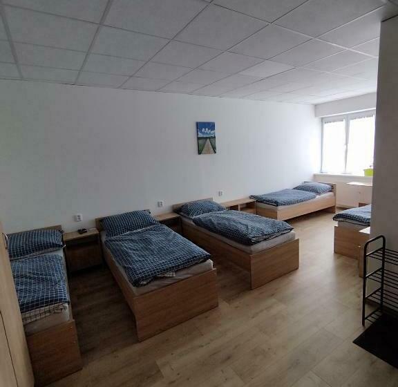 ユースホステル Ubytovňa Bytča