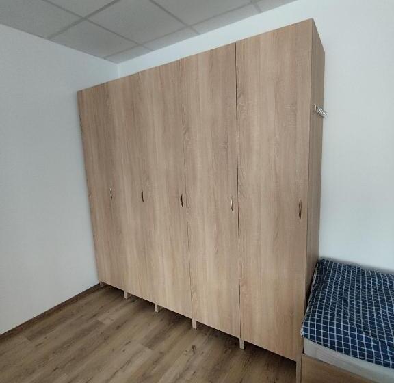 ユースホステル Ubytovňa Bytča