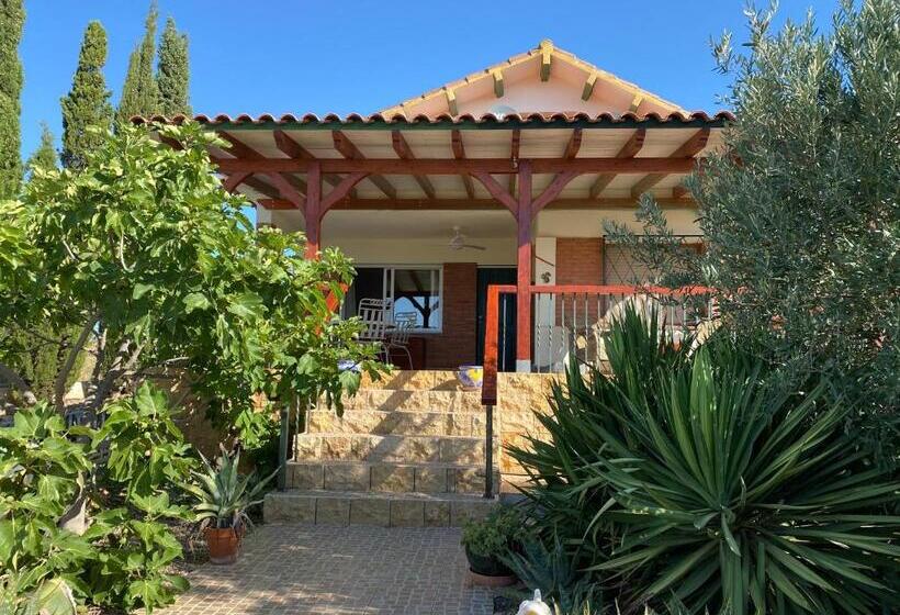 تختخواب و صبحانه Rnr Bednbreakfast